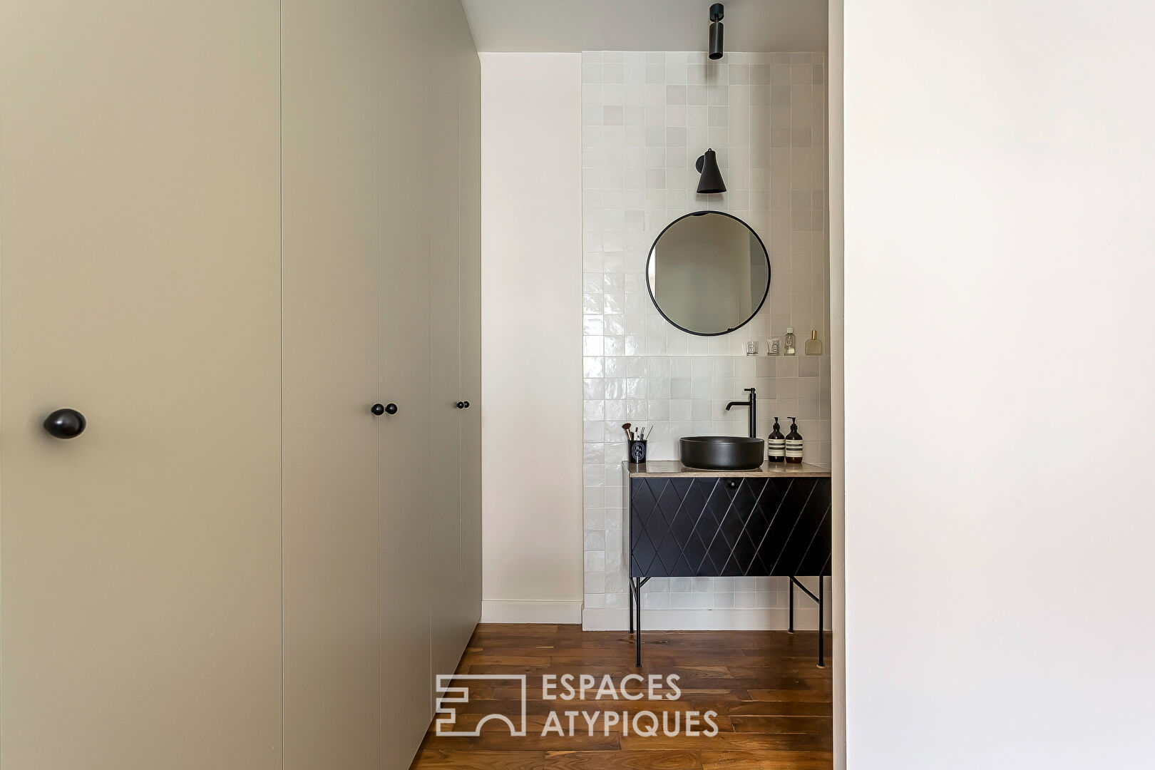 Appartement ancien entièrement rénové au coeur des Brotteaux