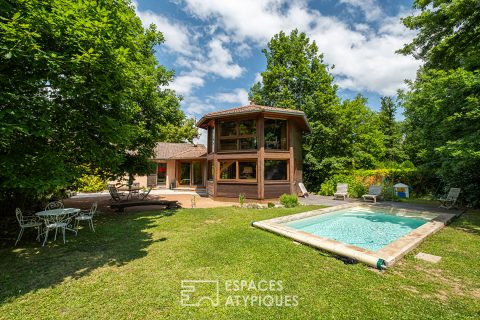 Villa avec extension en bois