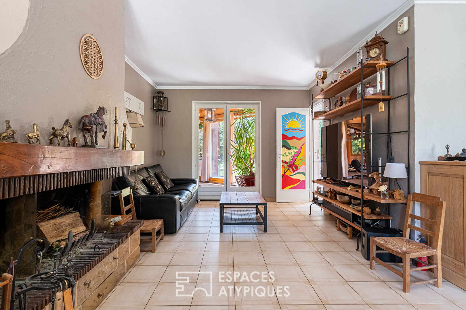 Villa avec extension en bois