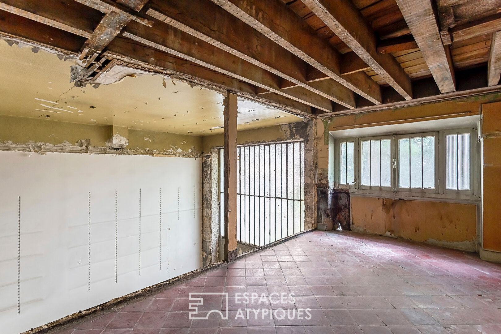 Loft à rénover quartier Préfecture