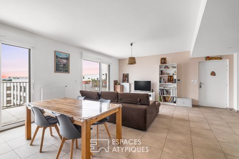 Appartement contemporain en dernier étage avec terrasse