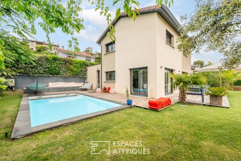 Maison récente avec piscine au calme