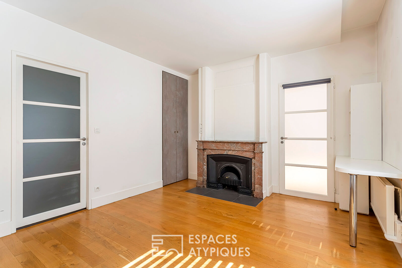 Appartement ancien entièrement rénové Rue Sala en plein coeur du quartier quartier Ainay