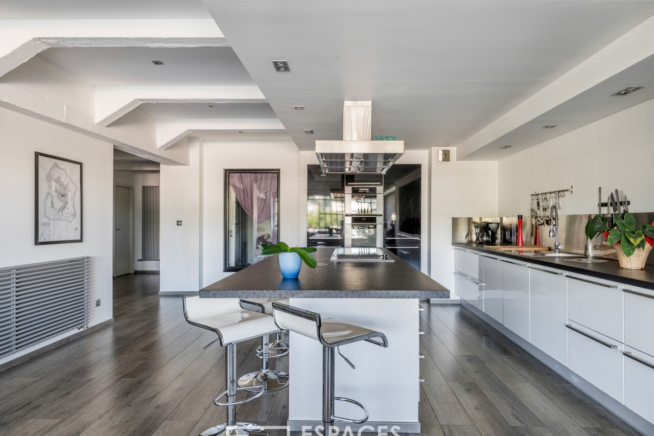 Loft avec vue sur la Saône dans une ancienne biscuiterie