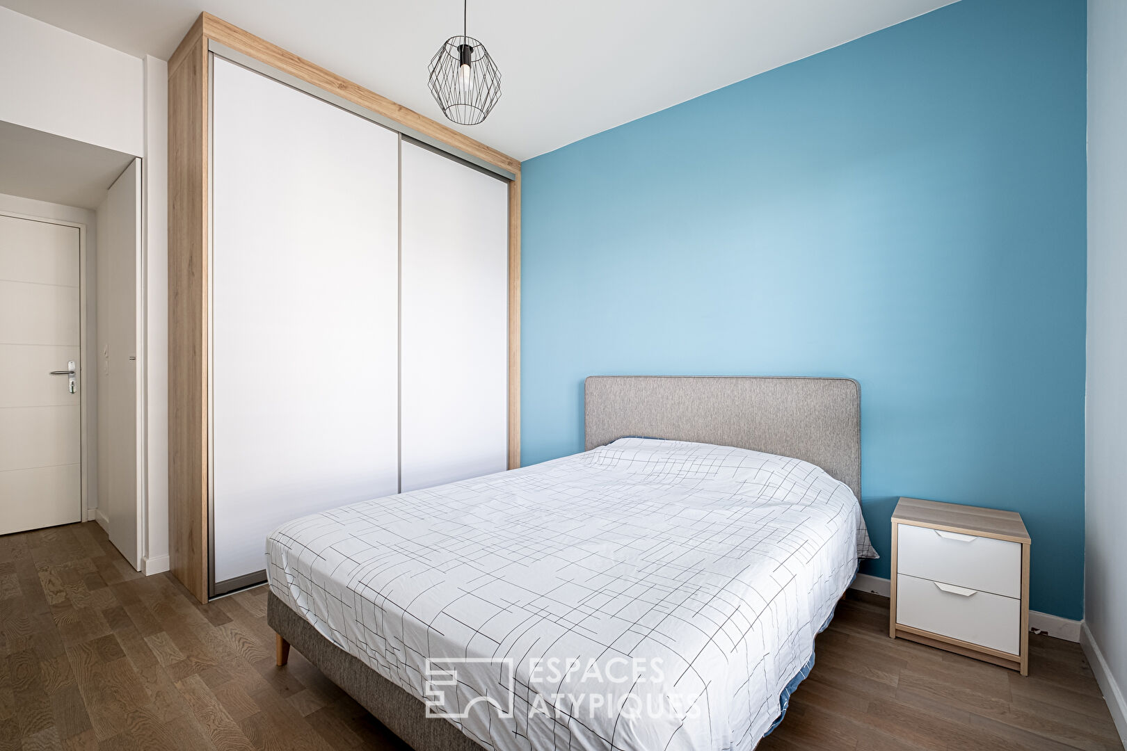 Contemporain avec terrasse proche de Sergent Blandan