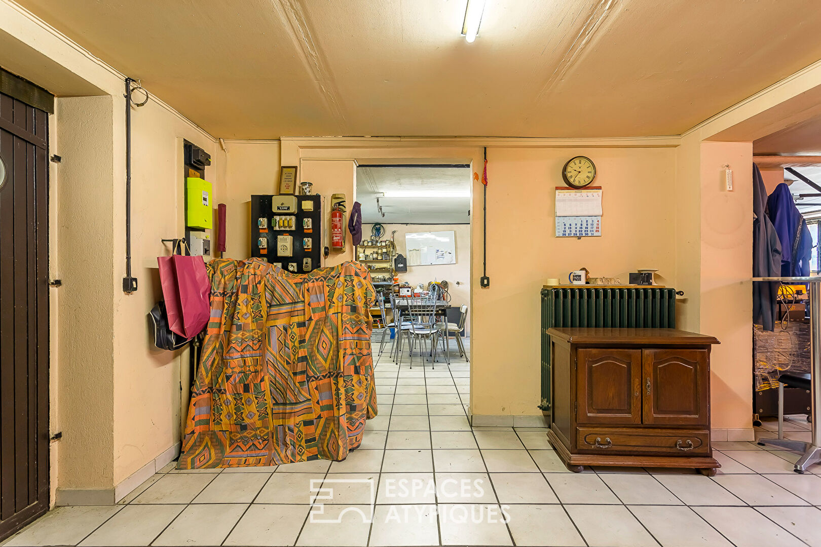 House in the heart of the Tour de Salvagny to renovate