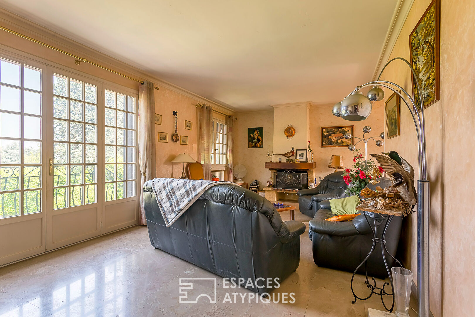House in the heart of the Tour de Salvagny to renovate