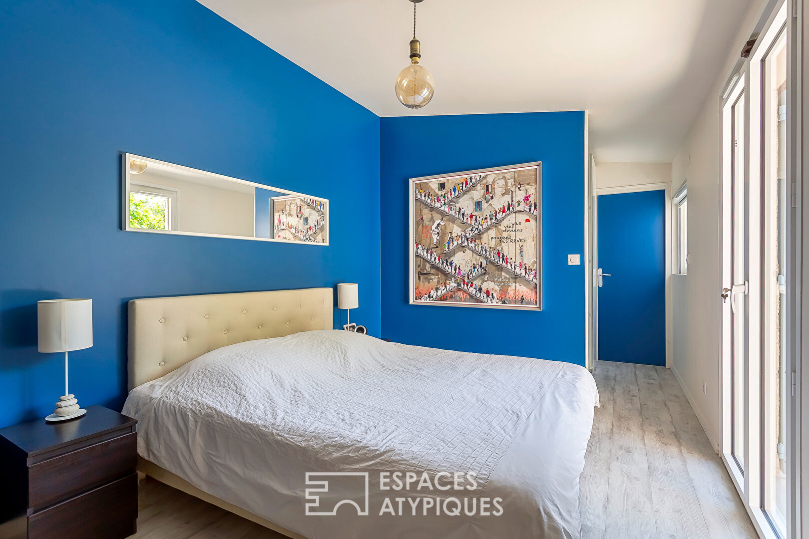 Renovated townhouse with terrace at Gratte-Ciel