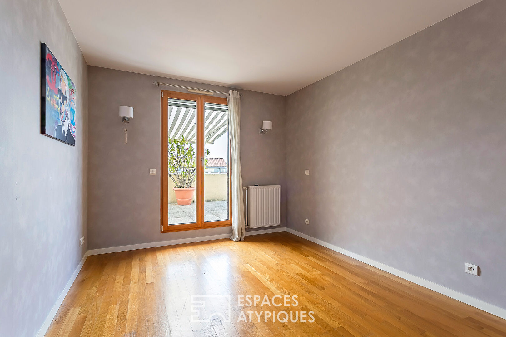 Rooftop with 123sqm terrace