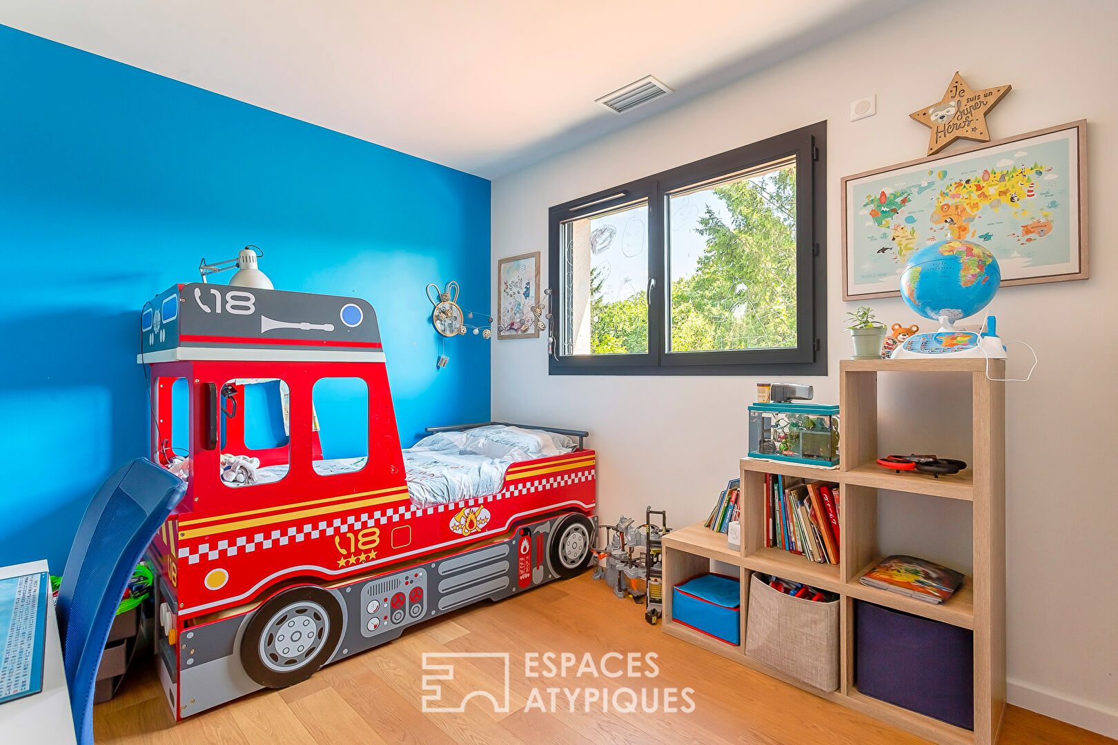 Maison contemporaine avec piscine