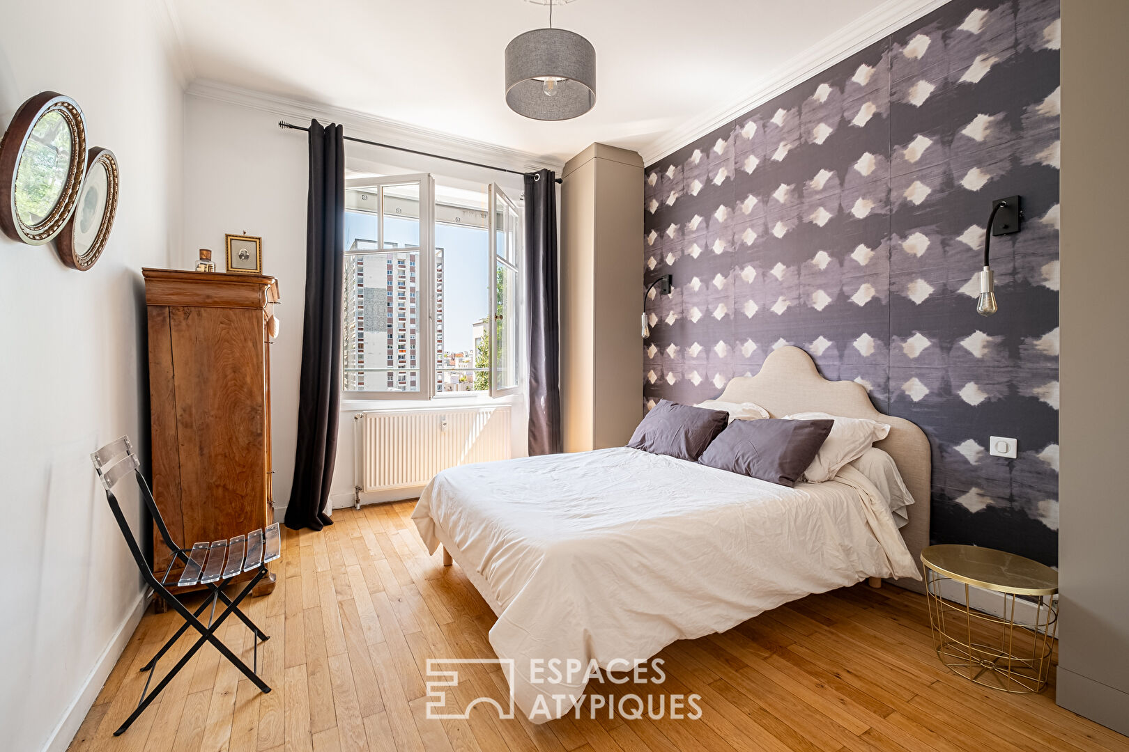 Appartement rénové par architecte en dernier étage avec balcon et vue dégagée