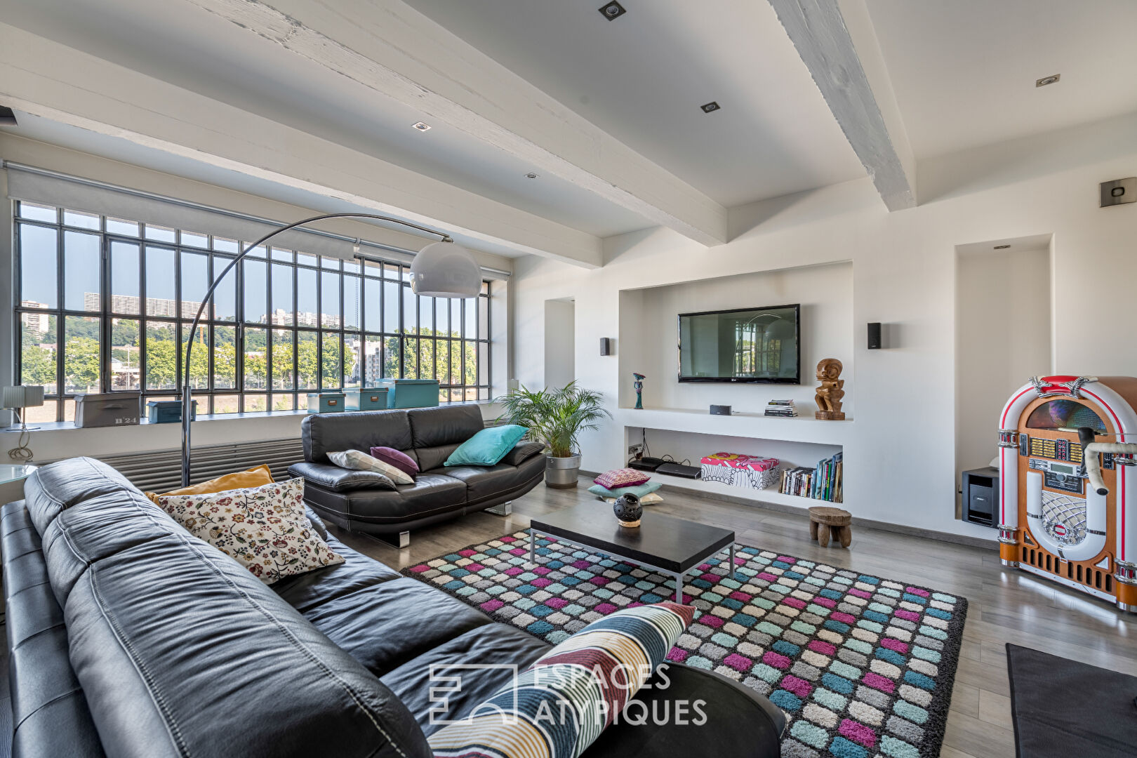 Loft avec vue sur la Saône dans une ancienne biscuiterie