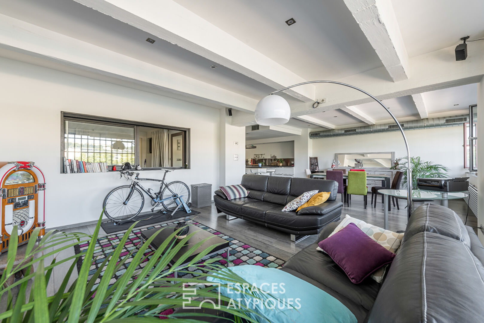 Loft avec vue sur la Saône dans une ancienne biscuiterie