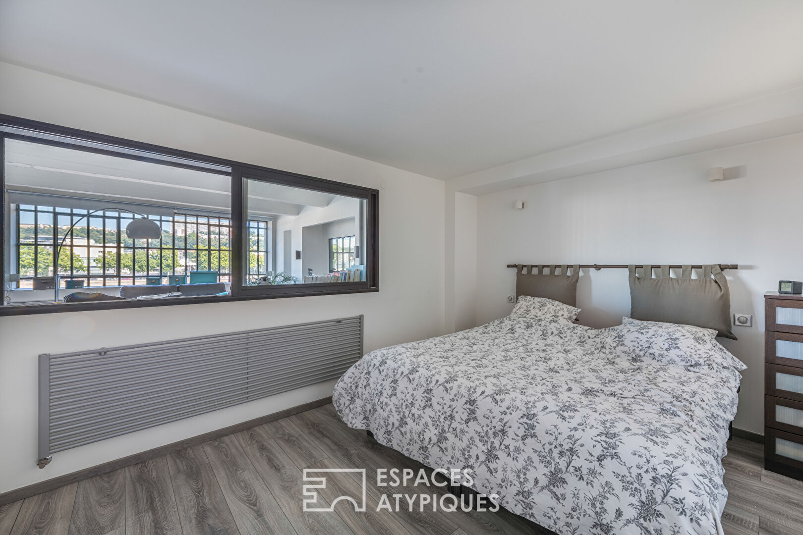 Loft avec vue sur la Saône dans une ancienne biscuiterie