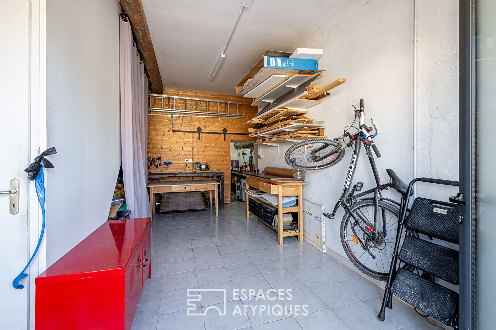 Maison de village en plein centre de Miribel