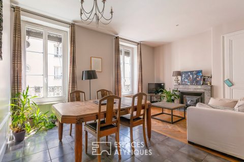 Renovated Haussmannian apartment