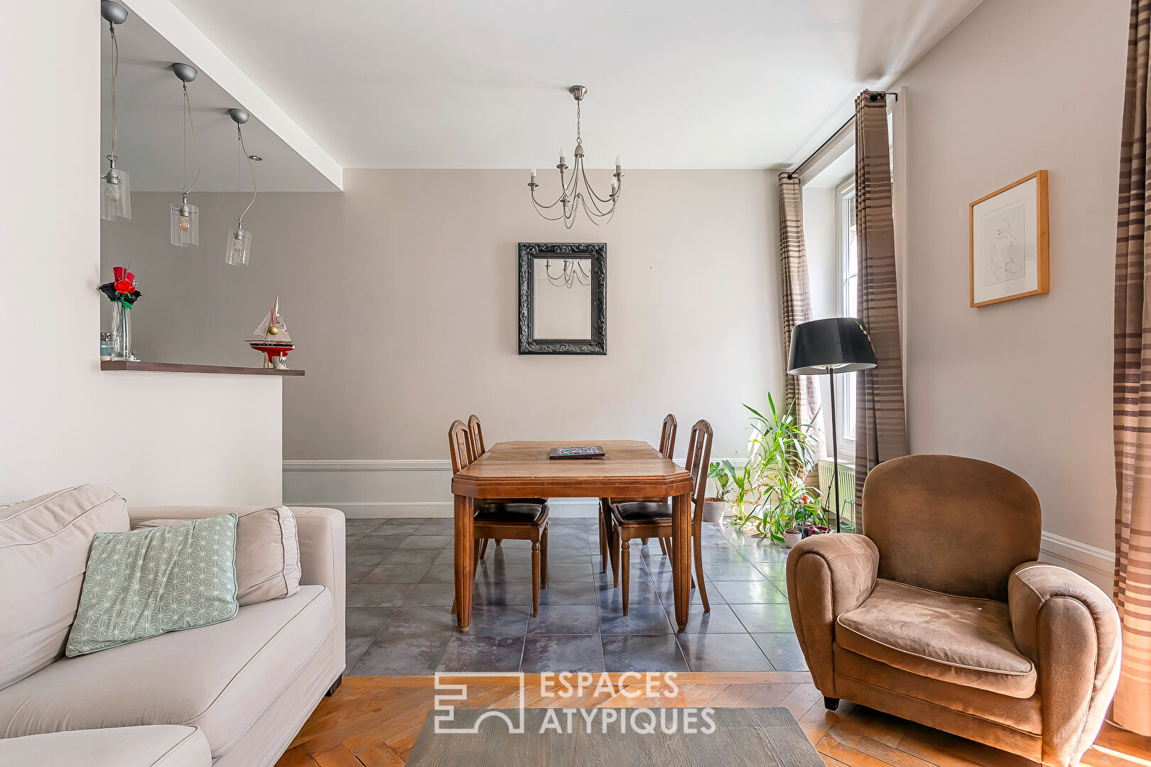 Renovated Haussmannian apartment