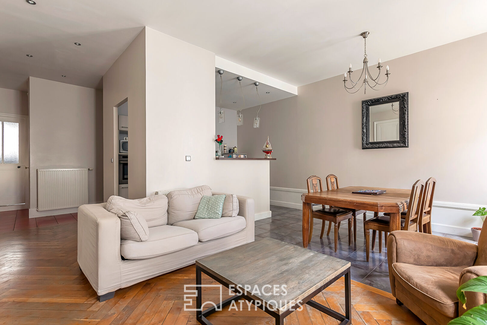 Renovated Haussmannian apartment