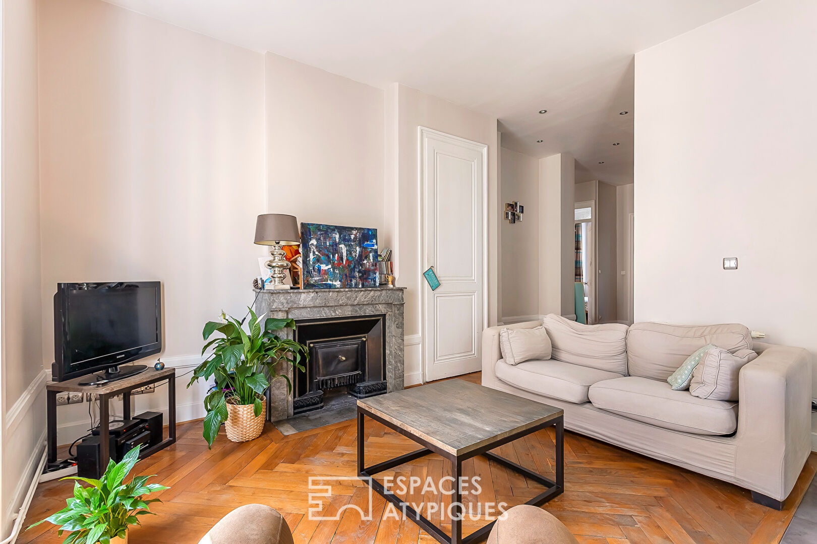 Renovated Haussmannian apartment