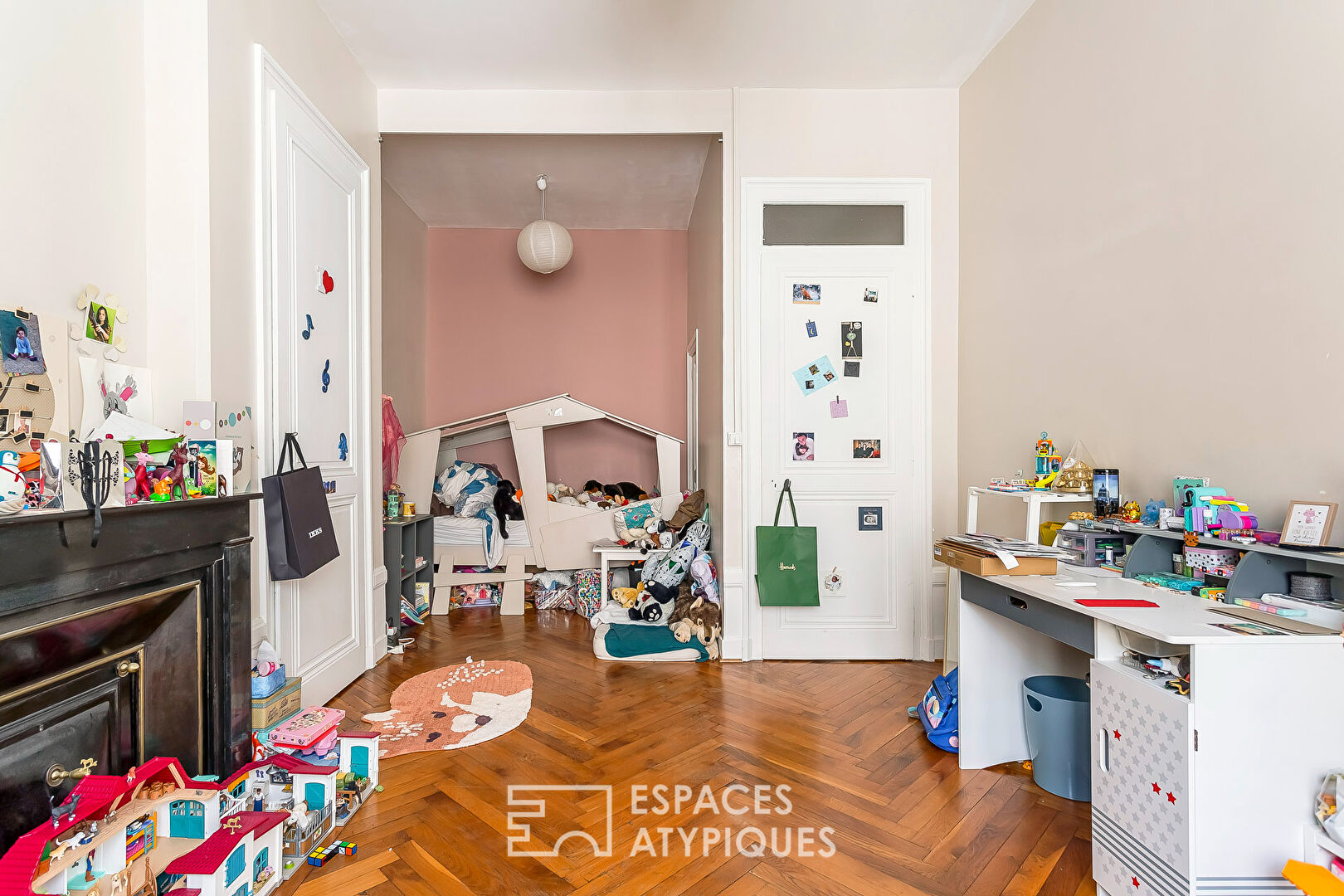 Renovated Haussmannian apartment