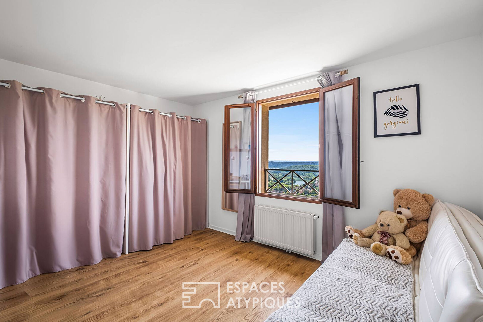 Maison avec piscine et vue imprenable