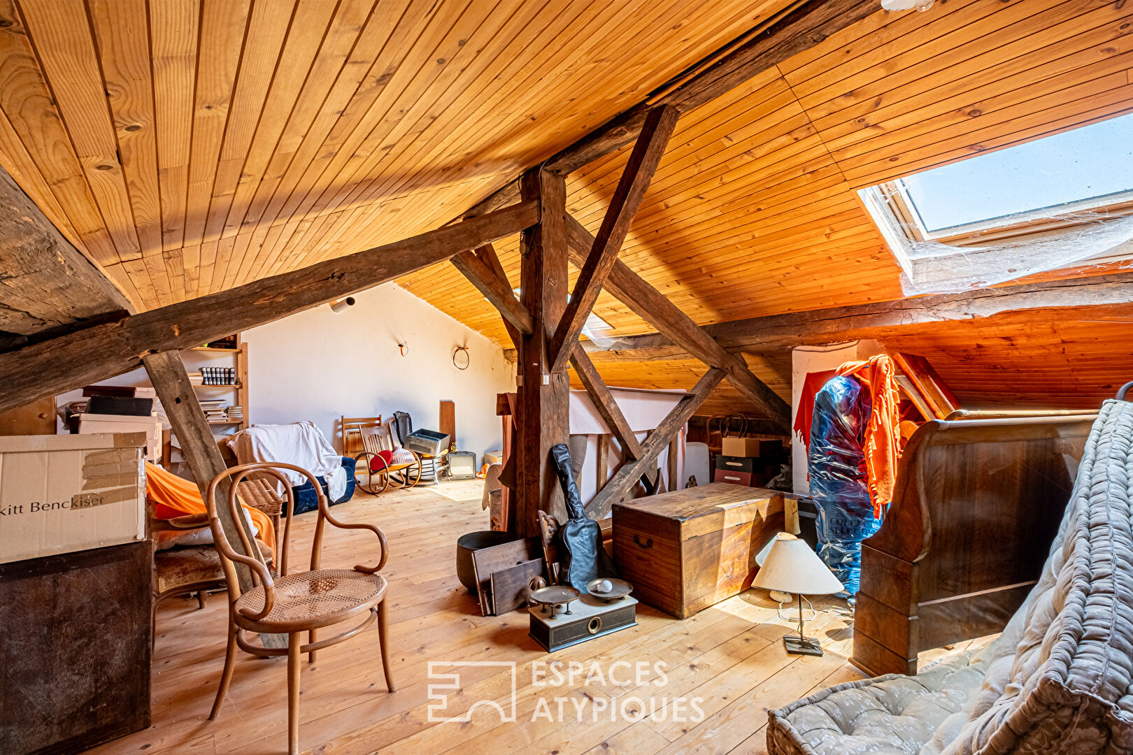 Maison de village pleine de charme avec accès privé a la rivière de l’Ain