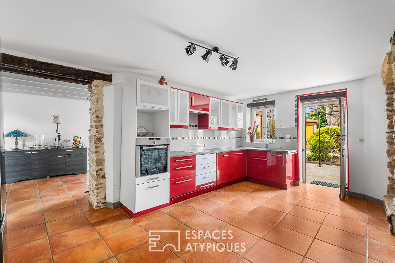 Old renovated farmhouse with swimming pool
