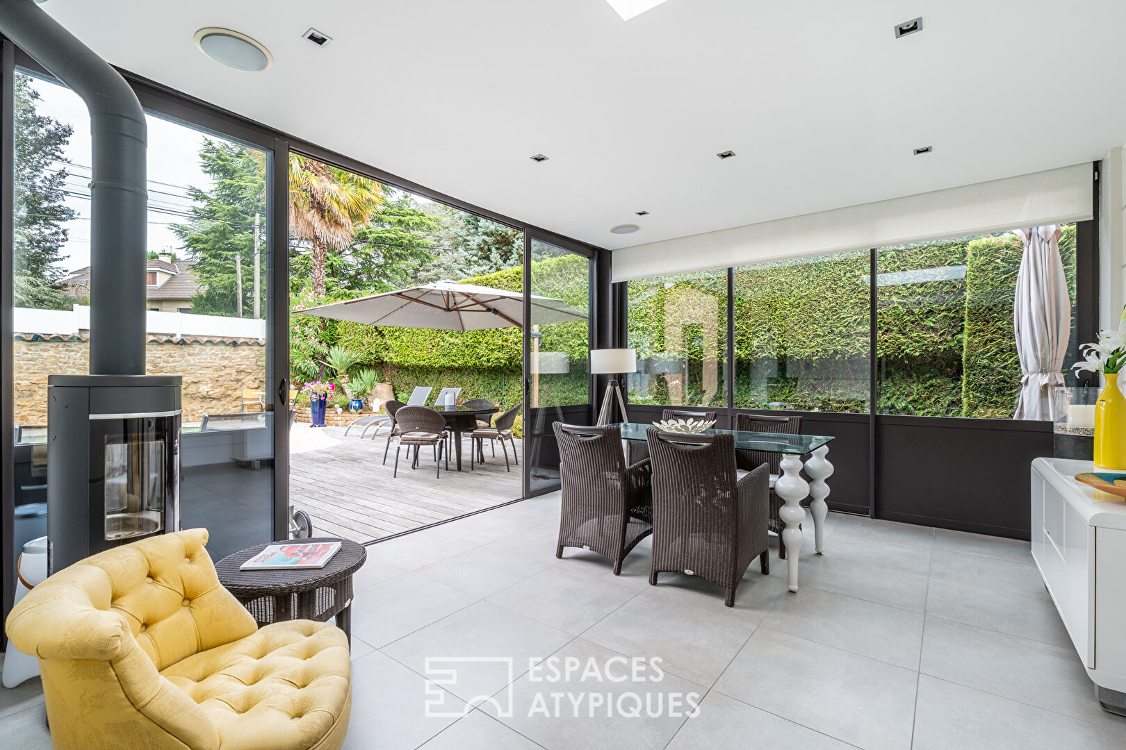 Maison rénovée avec piscine