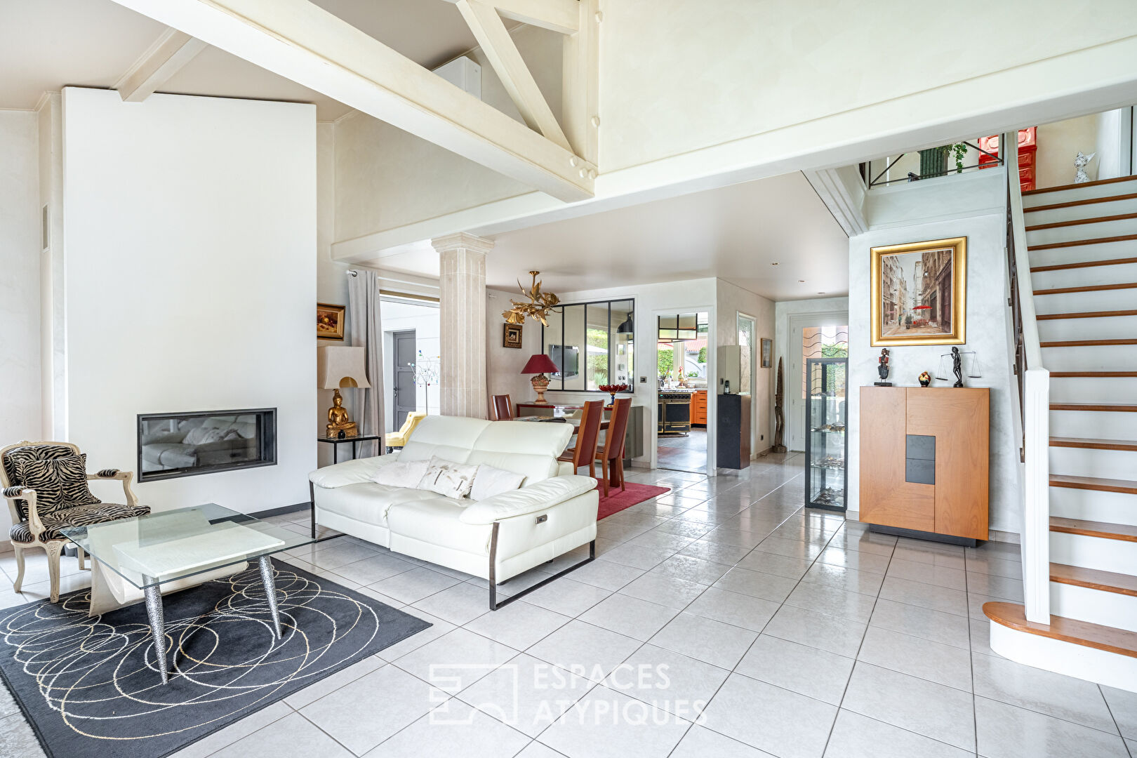 Maison rénovée avec piscine