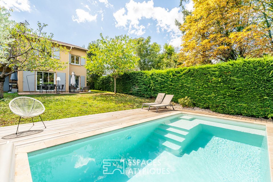 Maison familiale rénovée avec piscine