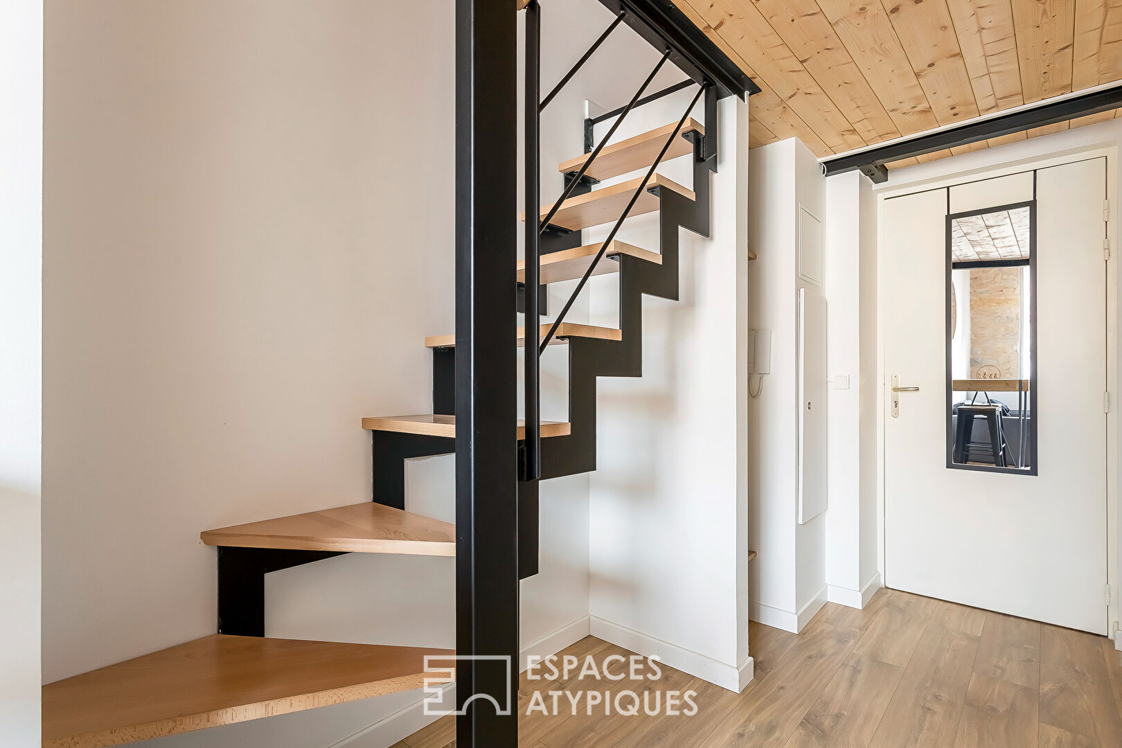 Studio en duplex avec ascenseur