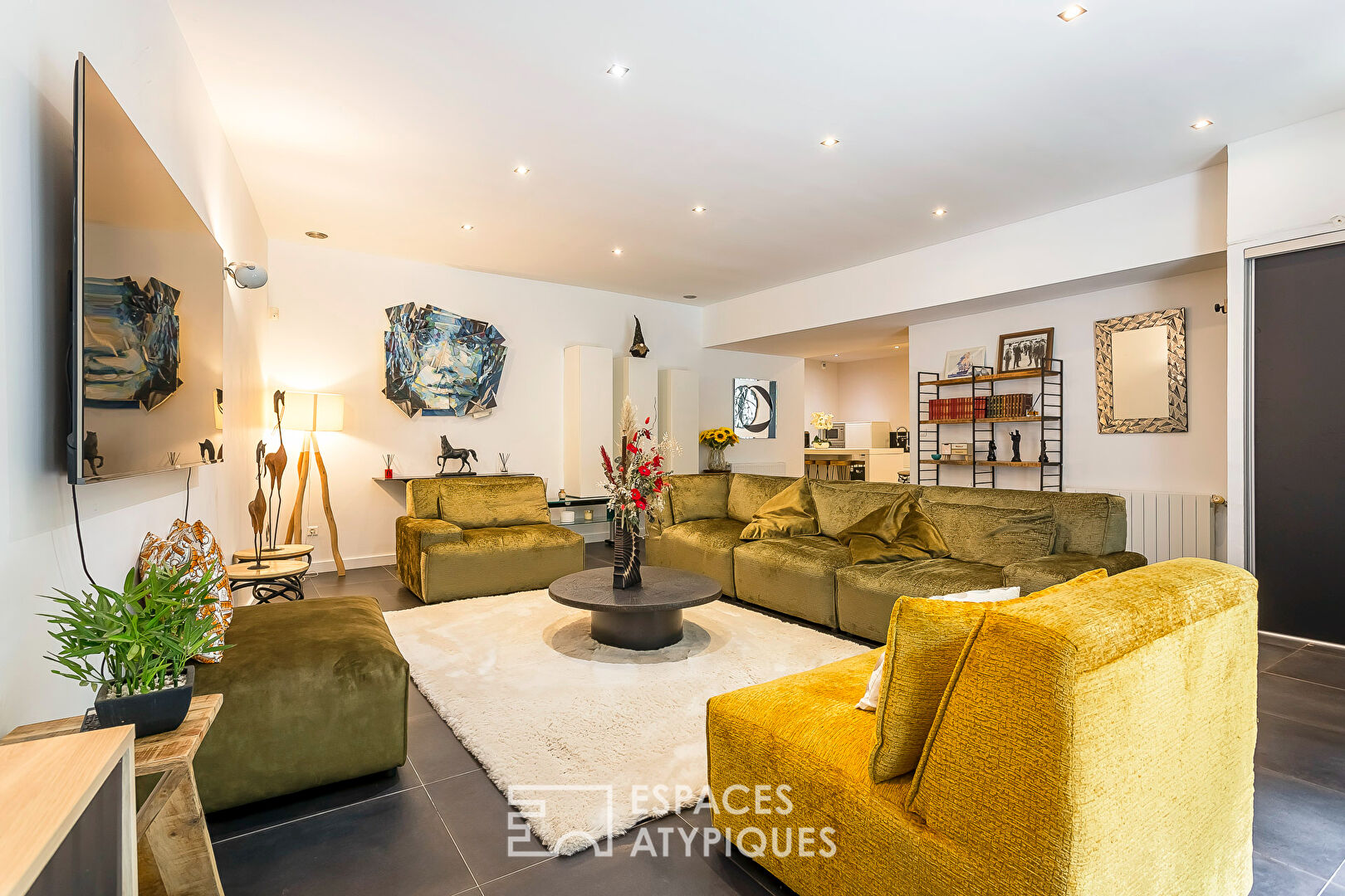 Appartement rénové dans un ancien moulin avec terrasse