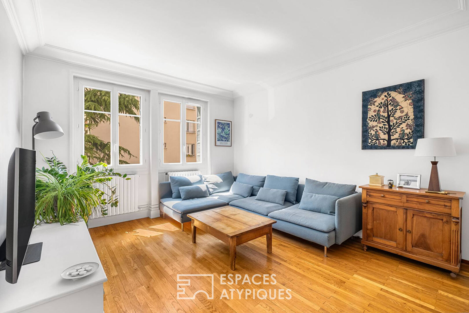 Apartment with balcony in the Monplaisir district
