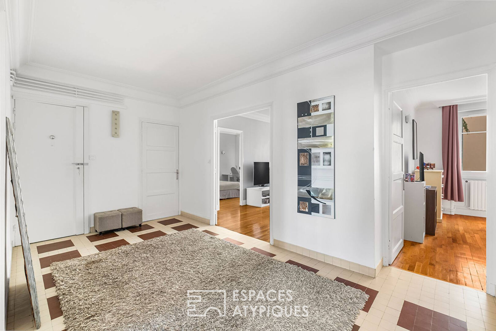 Apartment with balcony in the Monplaisir district