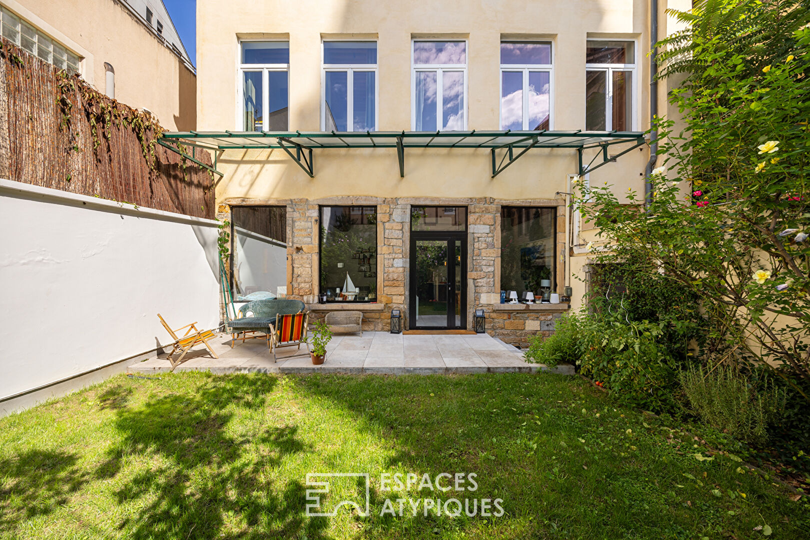 Appartement d’exception avec terrasse et jardin en plein coeur du premier arrondissement de Lyon