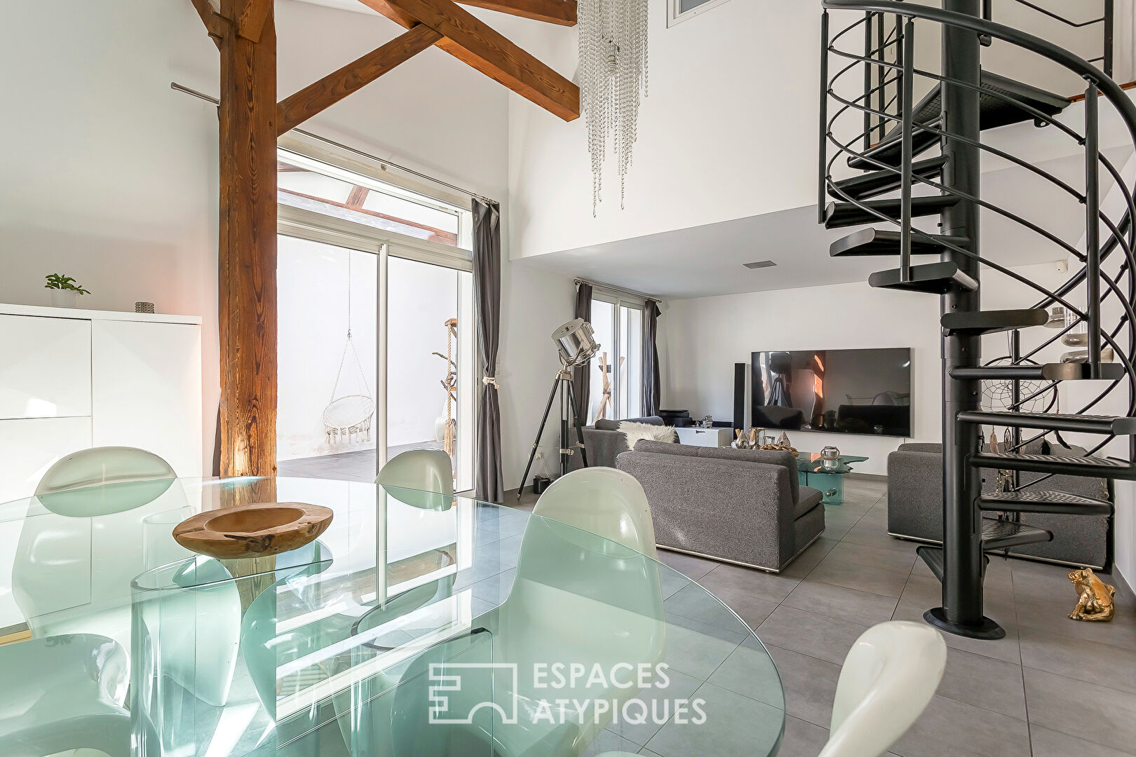 Renovated old house with private patio