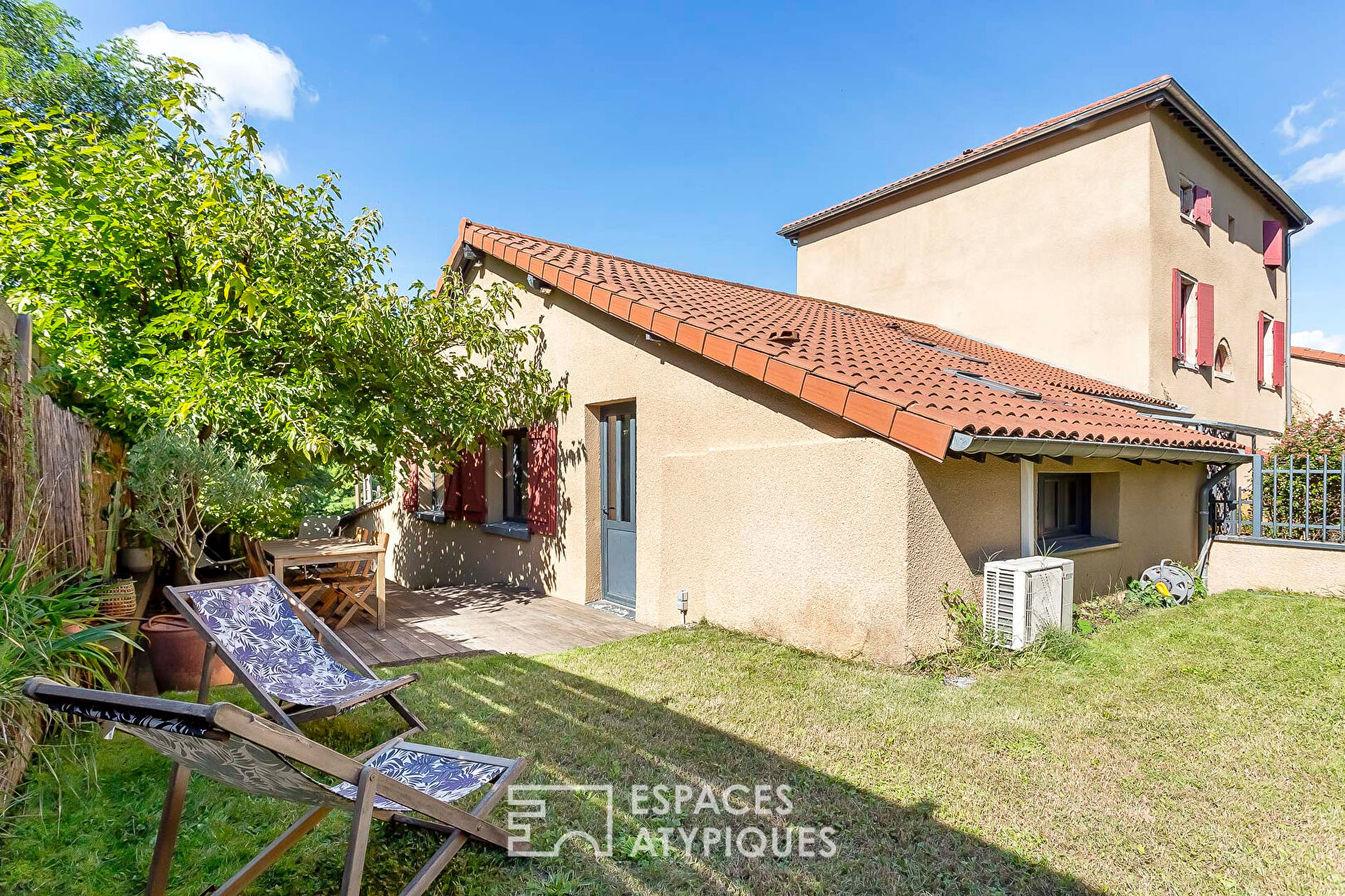 Appartement avec jardin dans une ancienne ferme