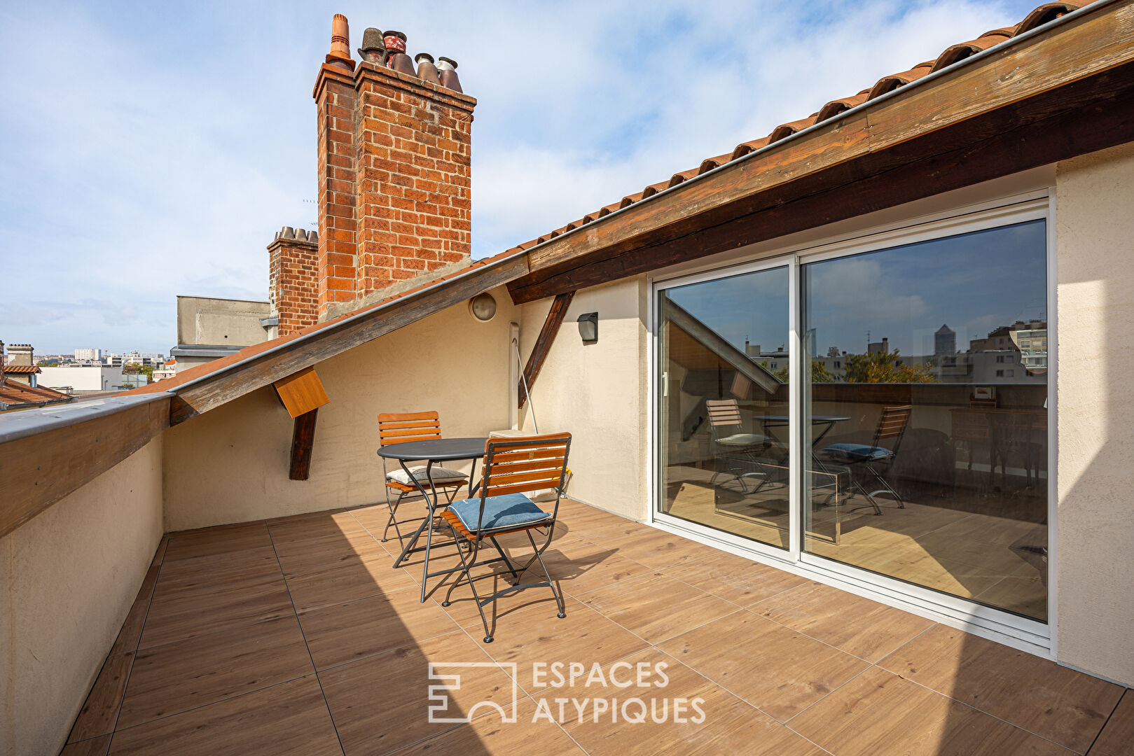 Tropezian terrace in Villeurbanne