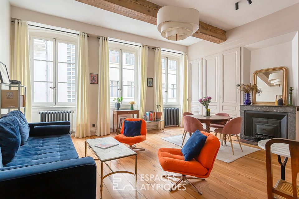 Magnifique appartement bourgeois entièrement rénové en plein coeur de la presqu'île