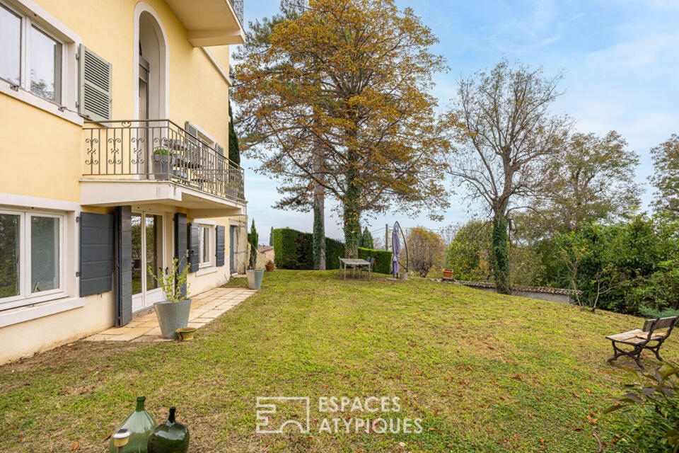 Appartement familial avec jardin au sein d'une copropriété historique