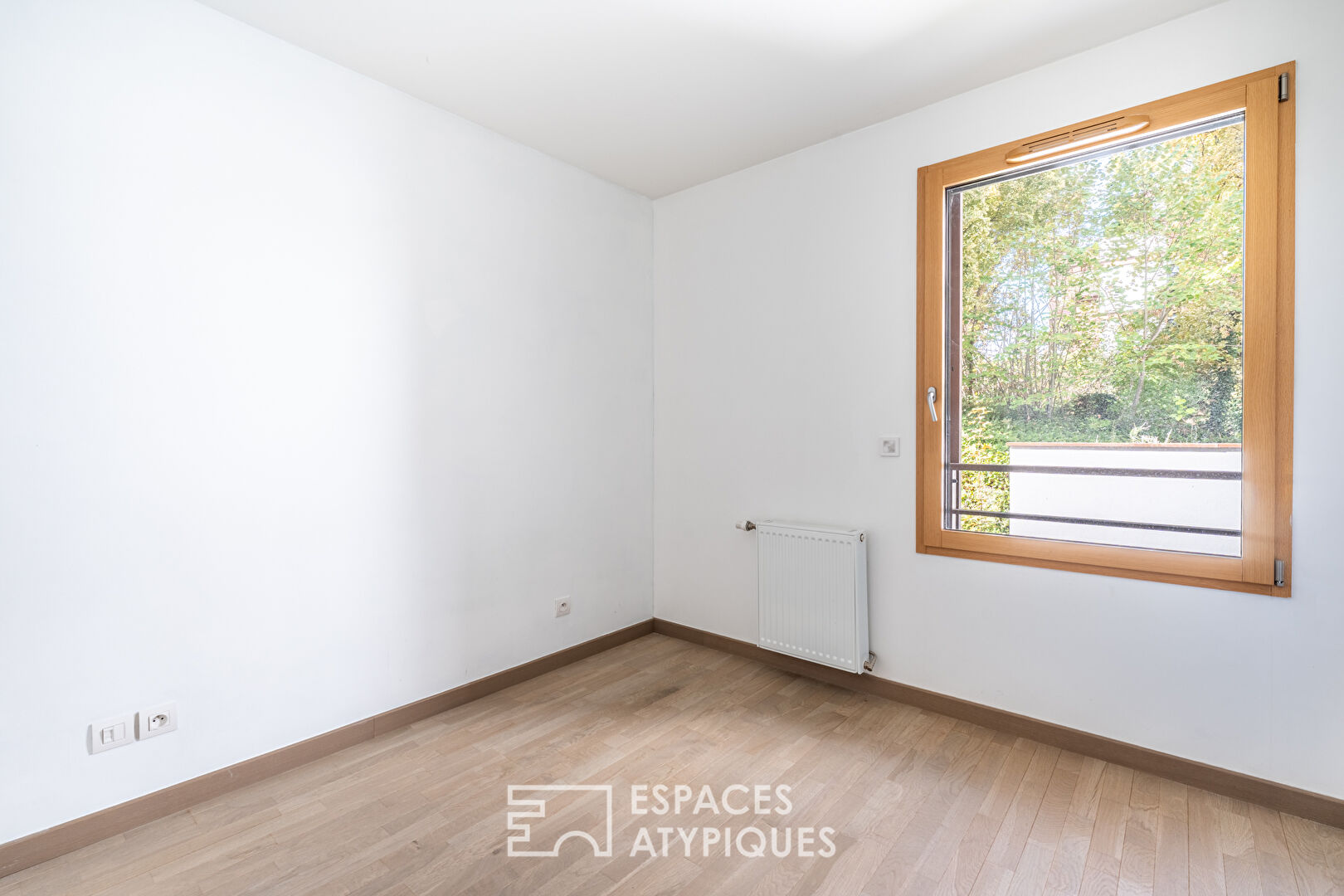 Très bel appartement dans résidence de standing avec piscine