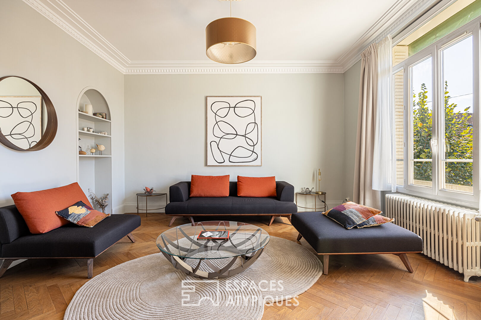 Maison Art Déco à deux pas de la place du marché