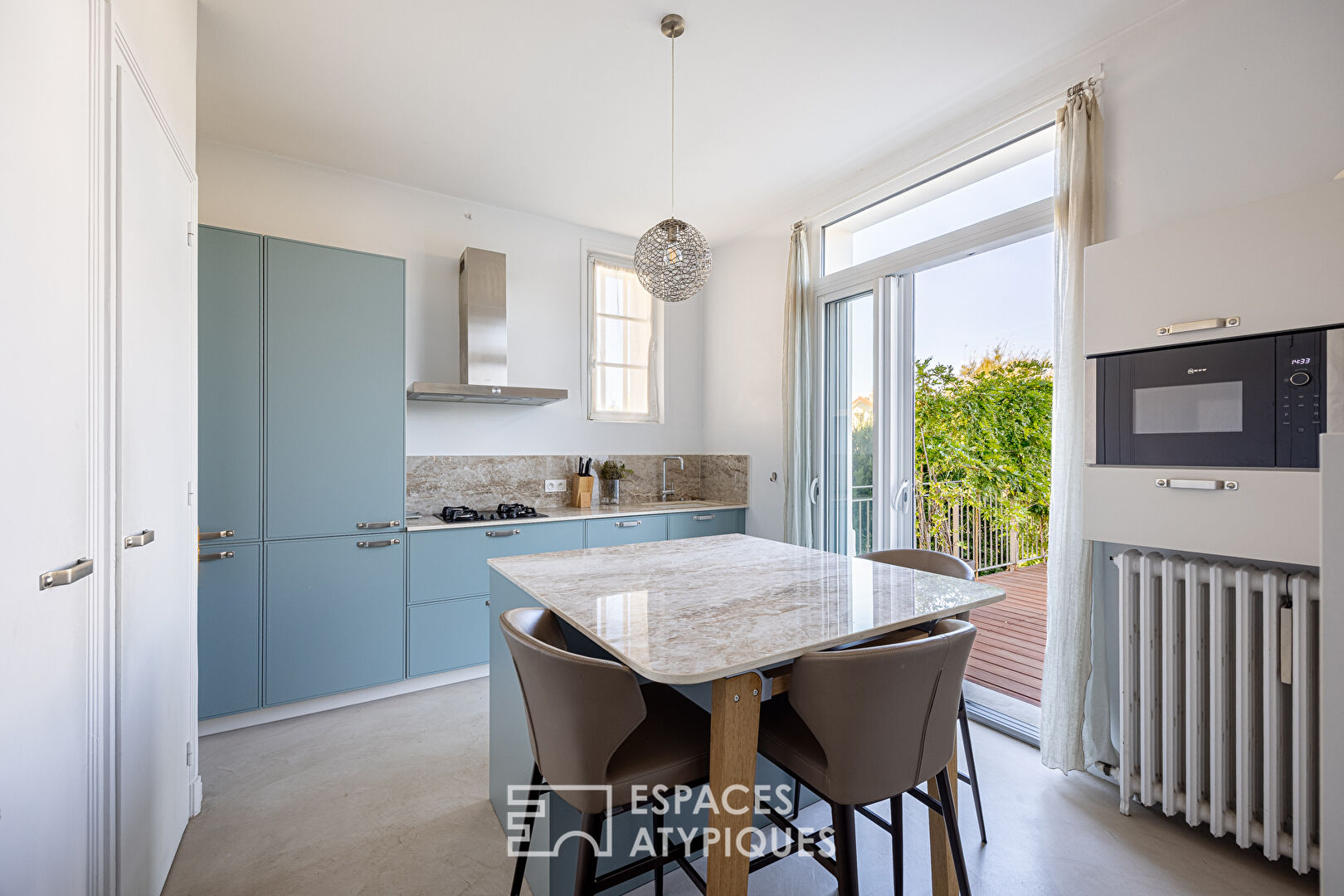 Maison Art Déco à deux pas de la place du marché