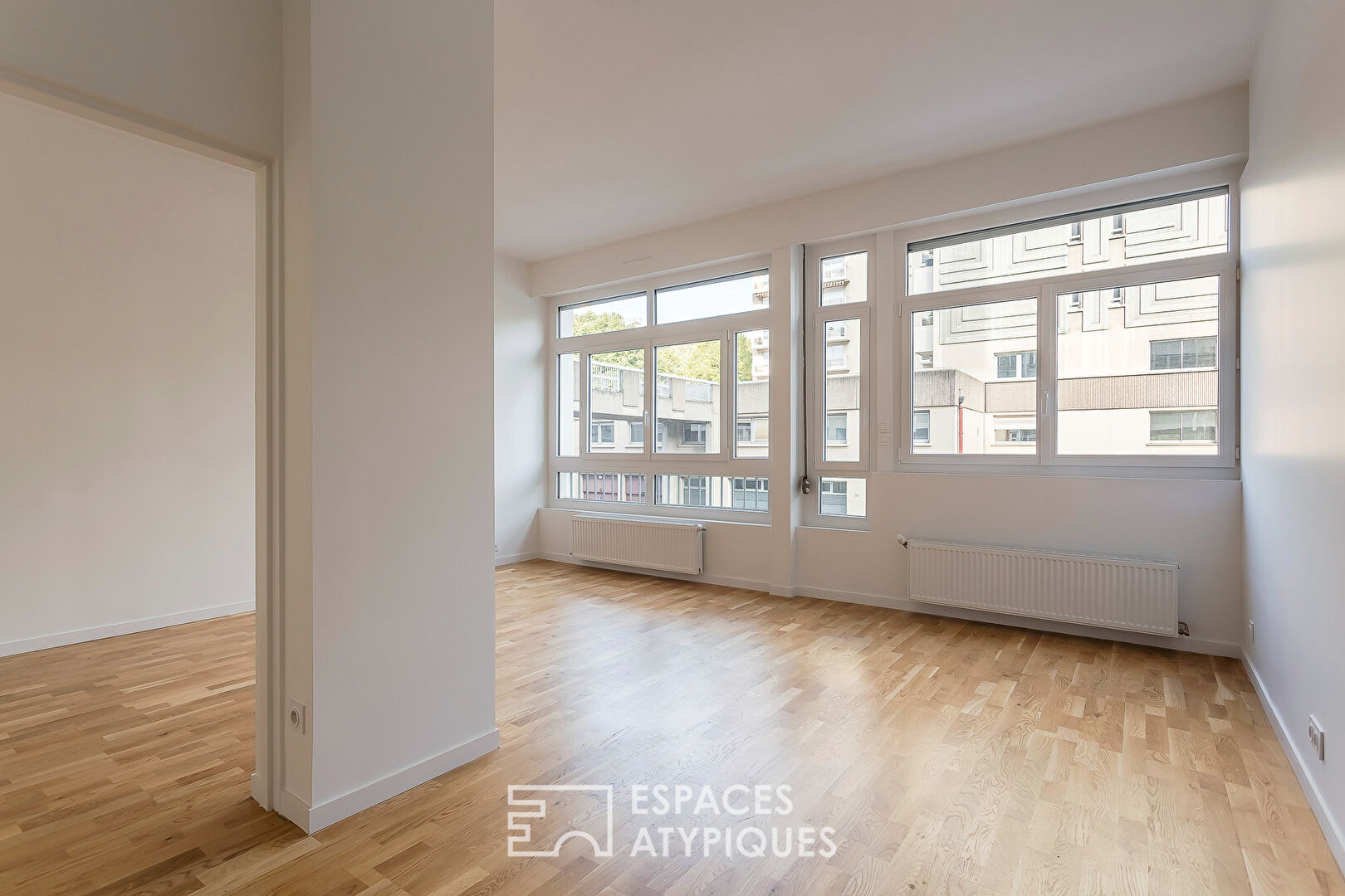 Loft-style duplex near Place Guichard