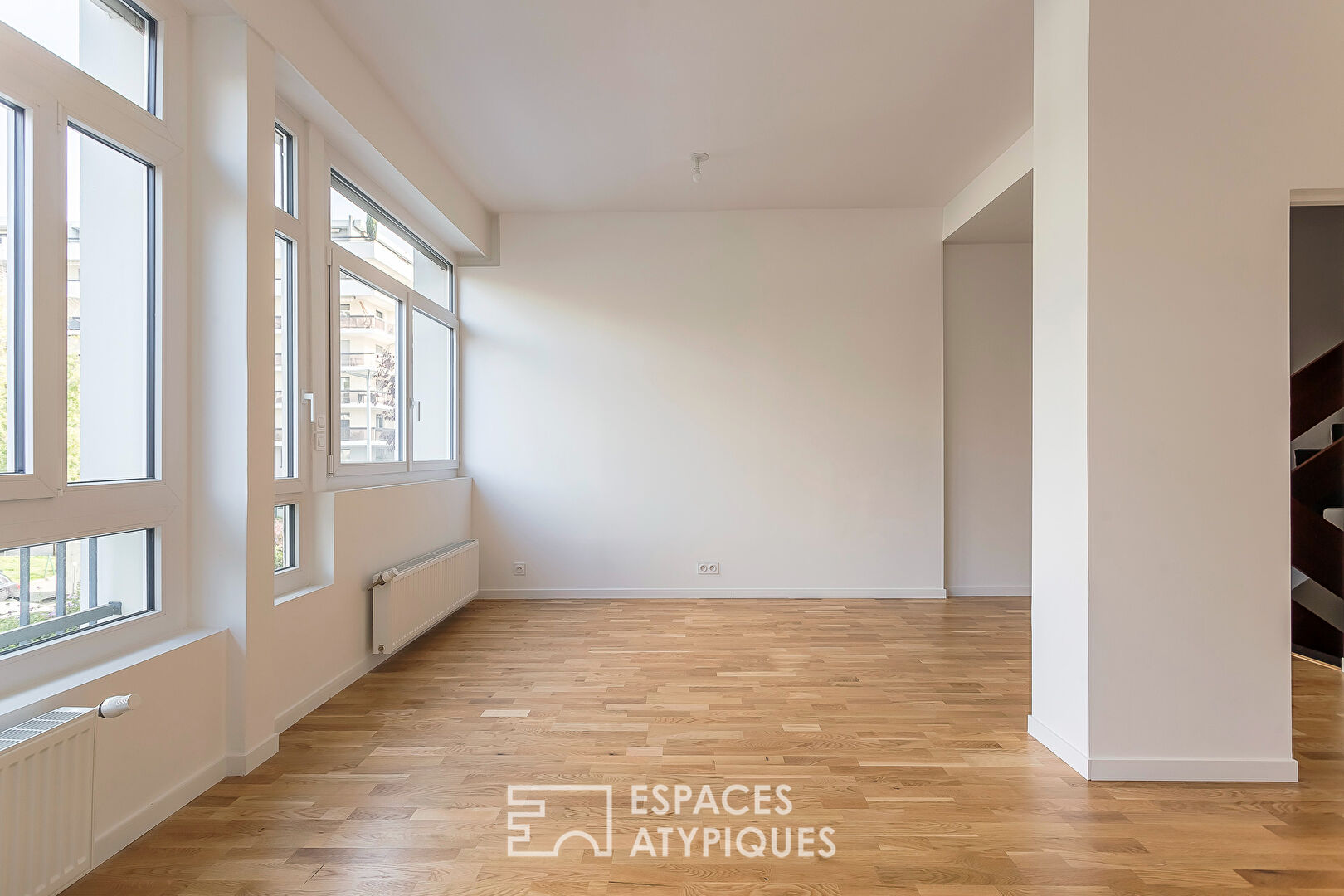 Loft-style duplex near Place Guichard