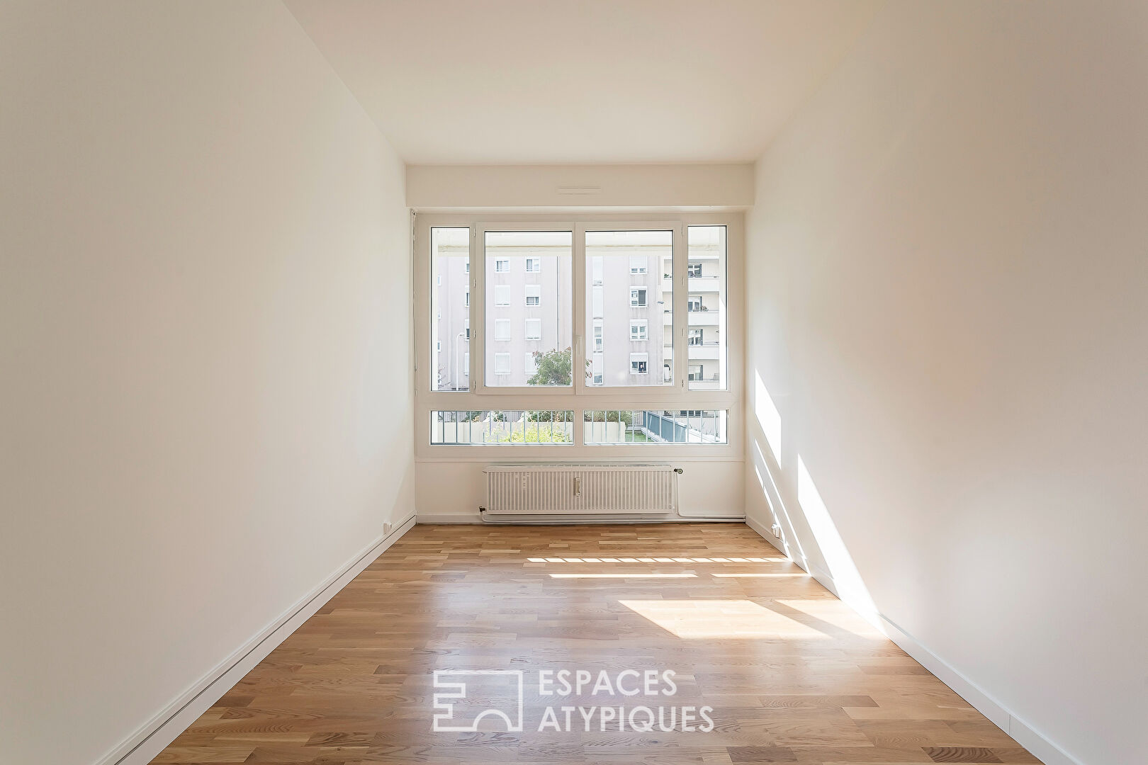 Loft-style duplex near Place Guichard