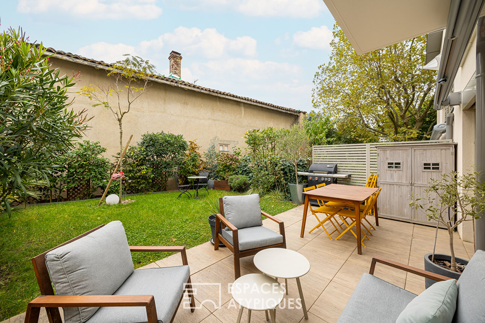 Rez-de-jardin au calme dans une résidence de standing