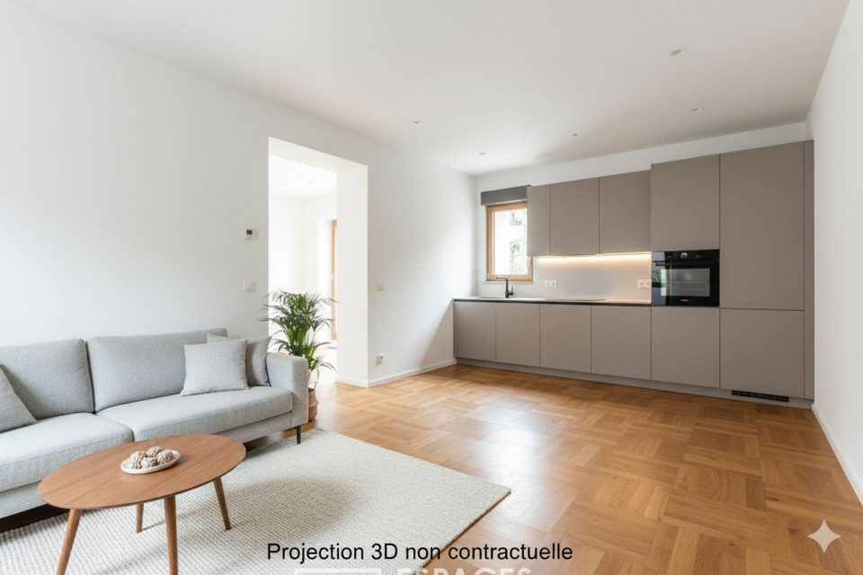 La Tour De Salvagny , plateau en rez de jardin à repenser