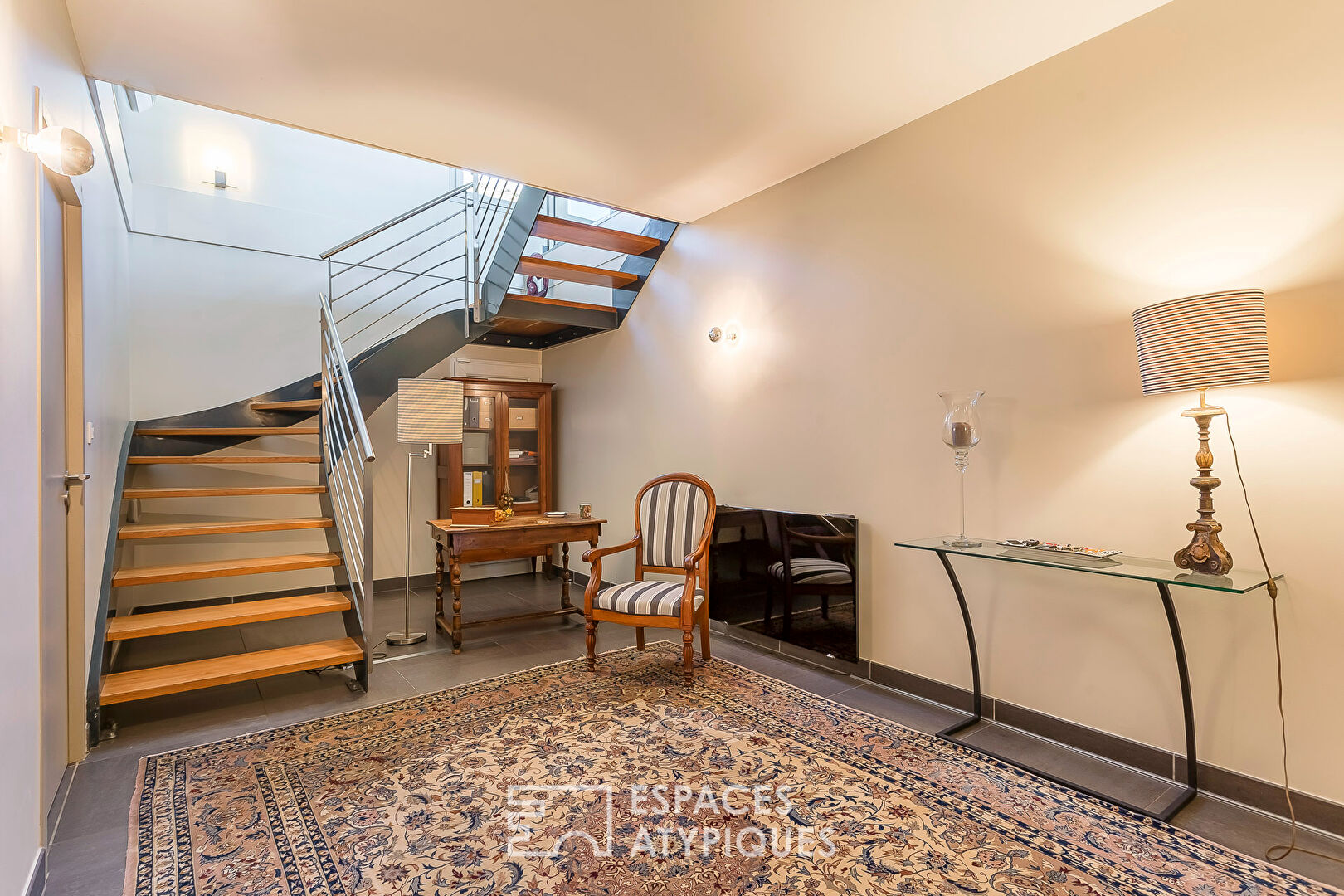 Maison contemporaine composée de trois appartements