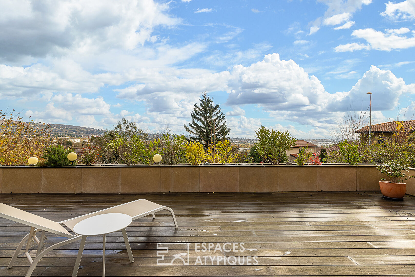 Maison en ossature bois avec vue spectaculaire